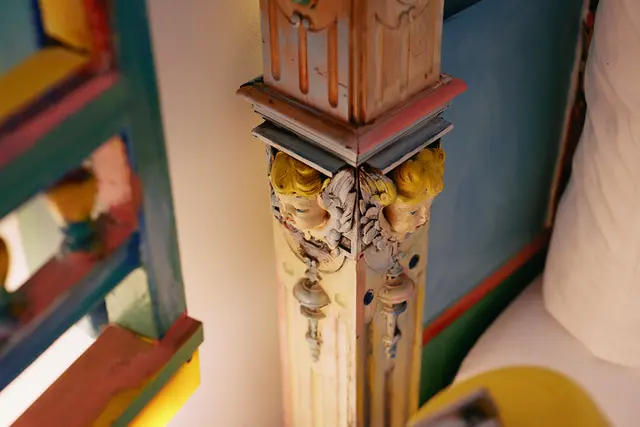 Reiner Bergmann - Fairy tale room — room at 18Arts Hotel, Köln — photo 4 of 6