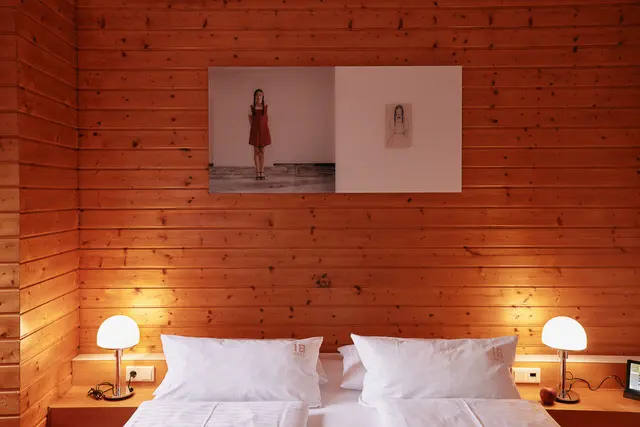 Ulrike Siecaup - Home Country Room — room at 18Arts Hotel, Köln — photo 4 of 6