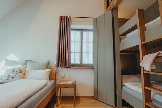2 Bedrooms Connecting through entrance — room at Biohotel WildLand, Wietze — photo 3 of 10