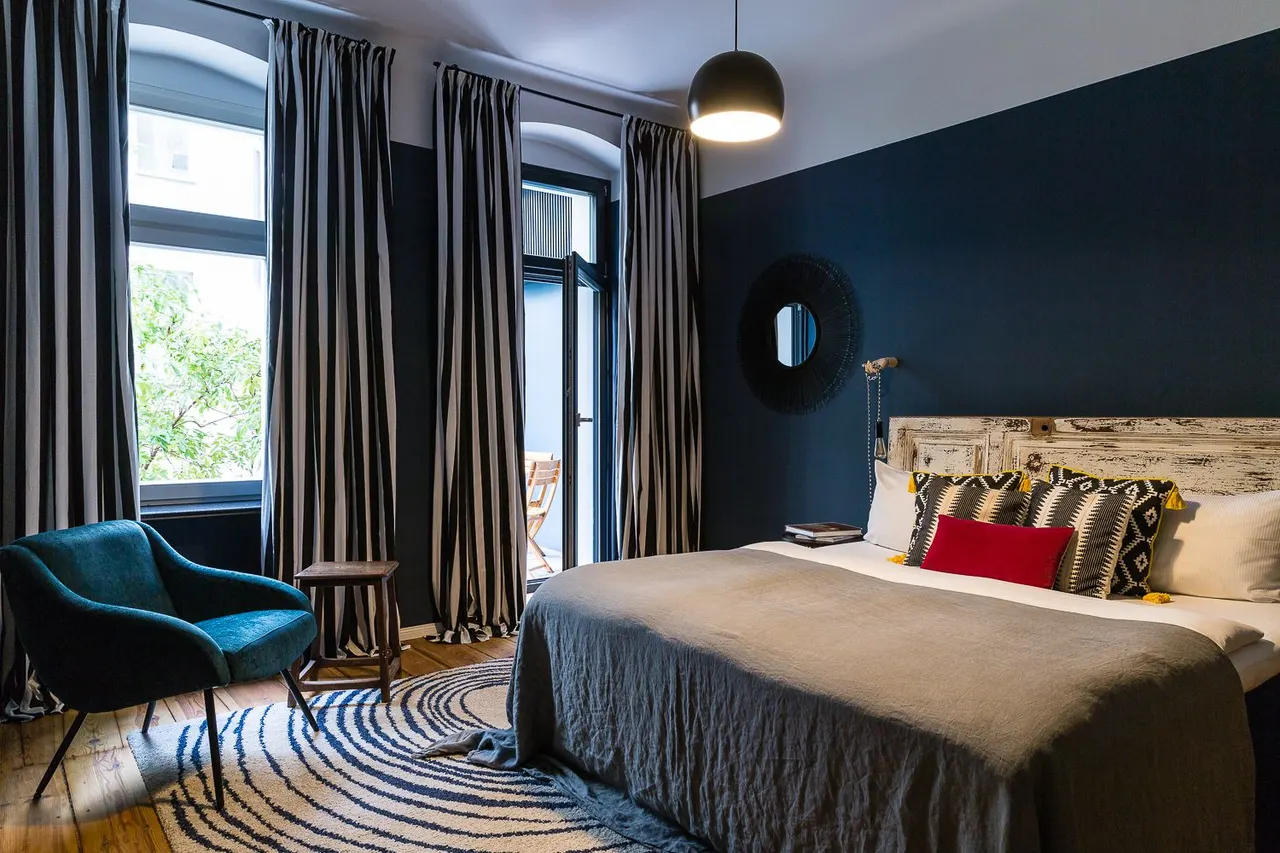 1-bedroom apartment with balcony – Brilliant Apartments  Berlin