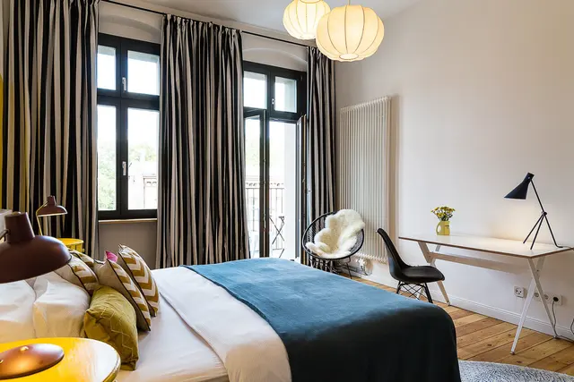 Deluxe Apartment | 2 Bedrooms | Balcony and City View – Brilliant Apartments 