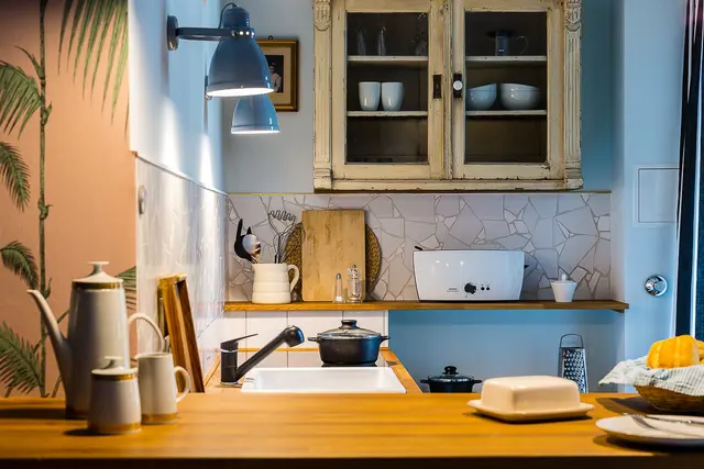 Studio | Backbuilding | 4th floor — apartment at Brilliant Apartments , Berlin — photo 3 of 4