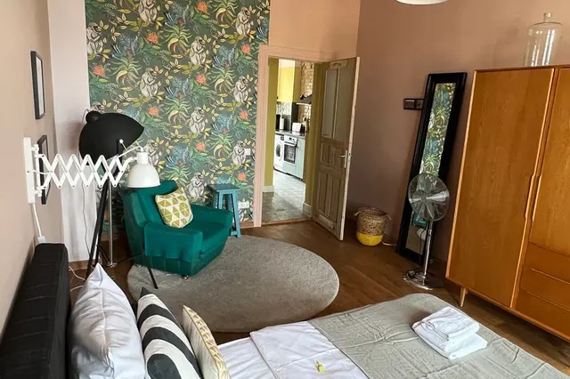 Superior Apartment | 2 Bedroom | Balcony on high floor — apartment at Brilliant Apartments , Berlin — photo 2 of 7