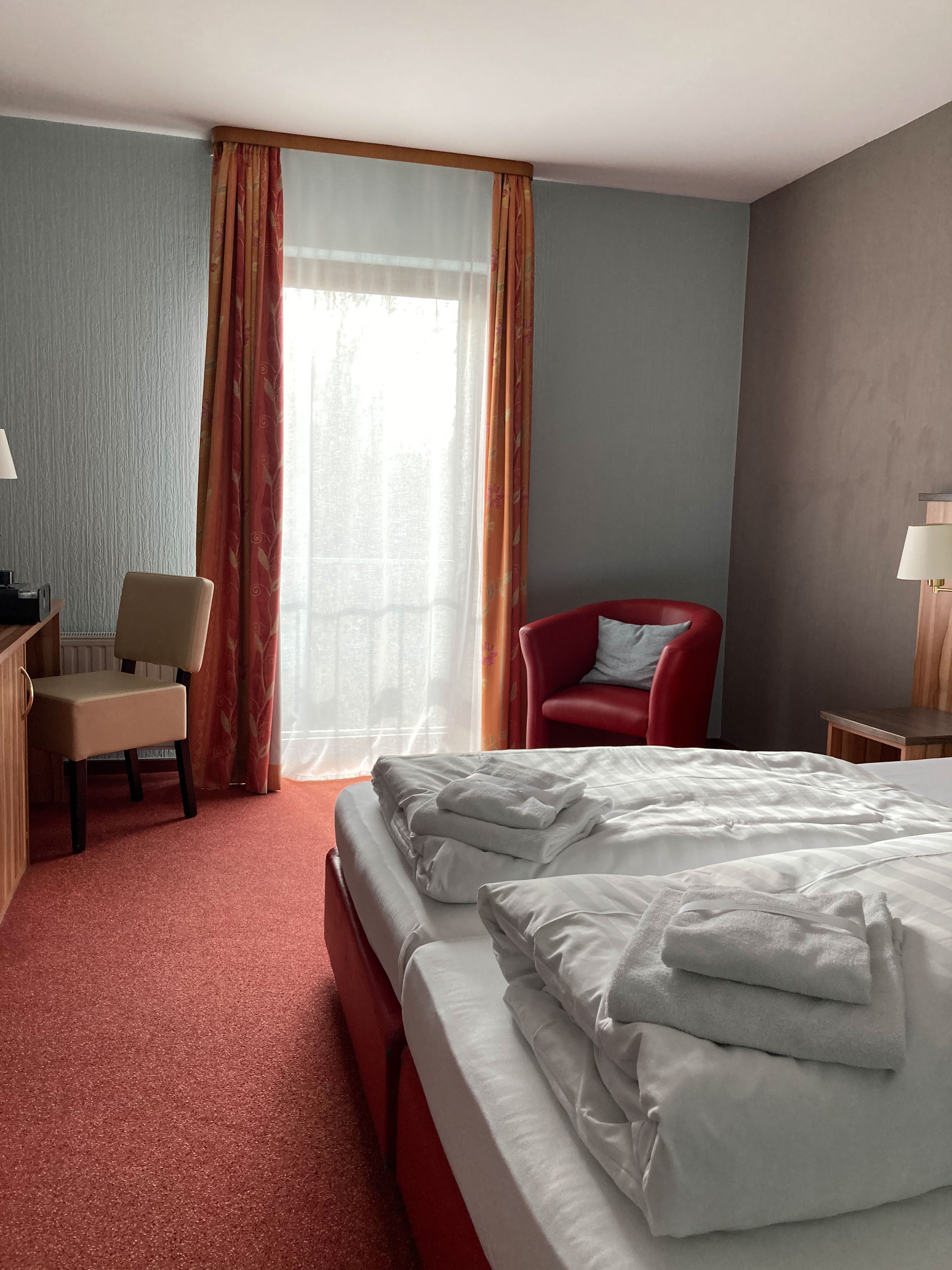 Classic |  Extra large double bed – City Hotel Meckenheim