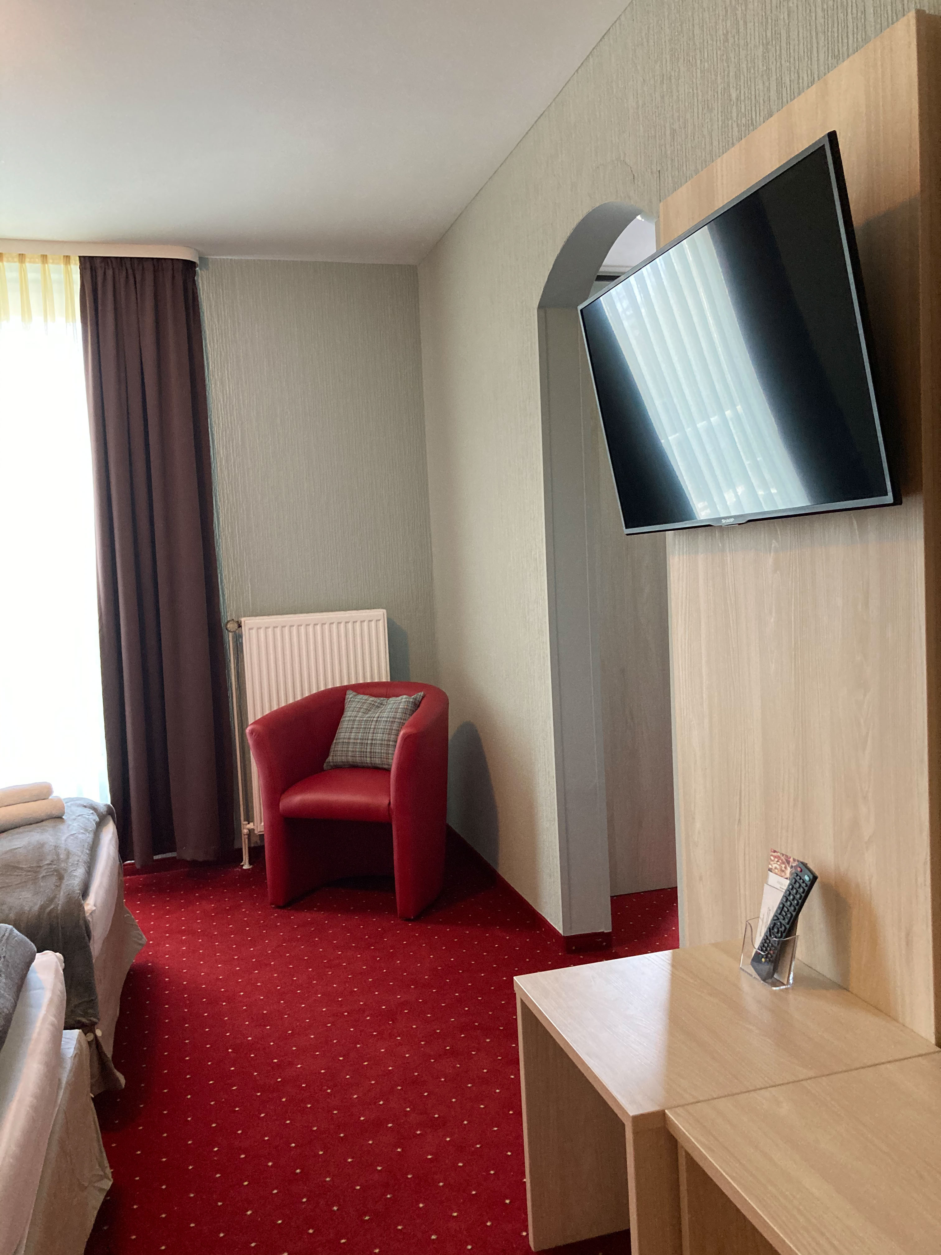 Classic | Separate Working Space  — room at City Hotel Meckenheim, Meckenheim — photo 3 of 4