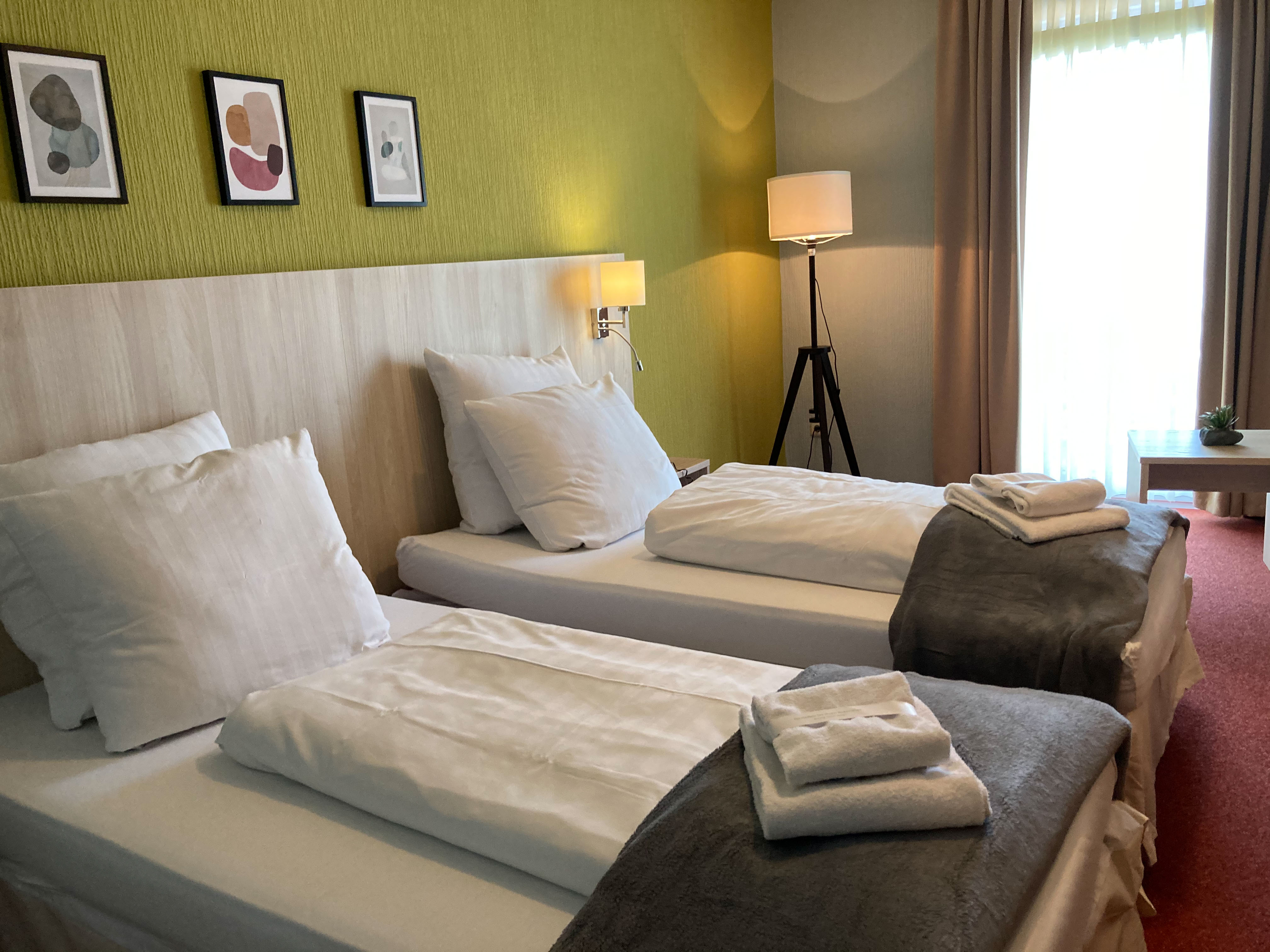 Classic  | Twin Bed | Backside — room at City Hotel Meckenheim, Meckenheim — photo 2 of 2