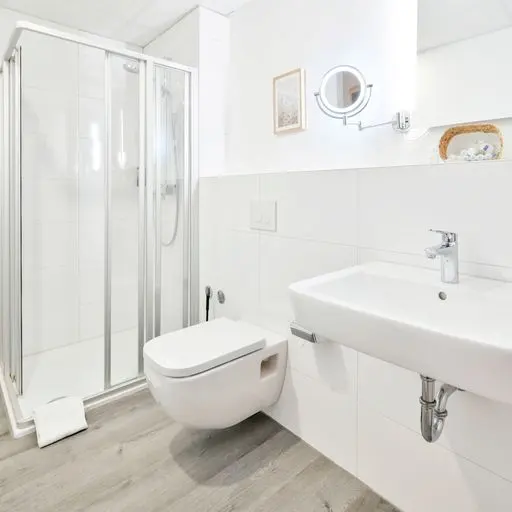 Modern | Ground Floor and Back Facing — City Hotel Meckenheim, Meckenheim (2/8)