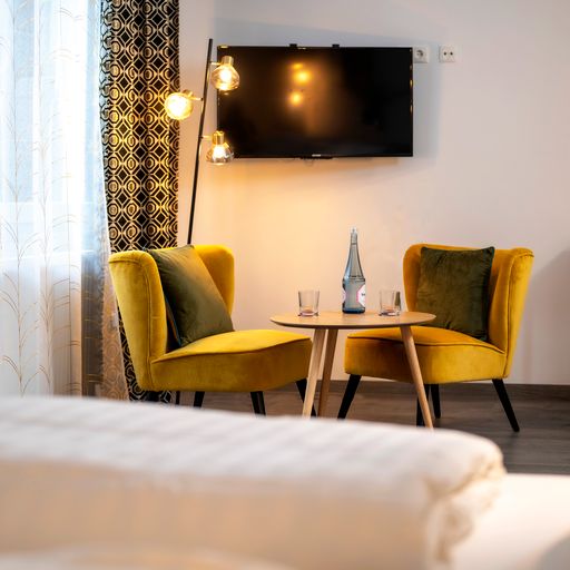 Modern | im Erdgeschoss zur Rückseite — City Hotel Meckenheim, Meckenheim (6/8)