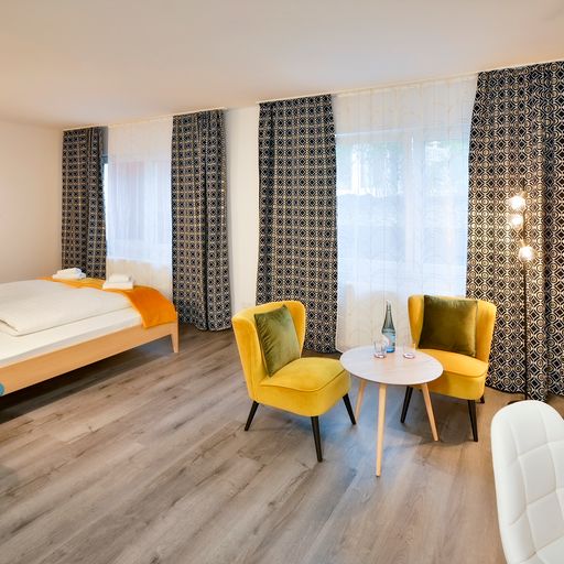 Modern | im Erdgeschoss zur Rückseite — City Hotel Meckenheim, Meckenheim (8/8)