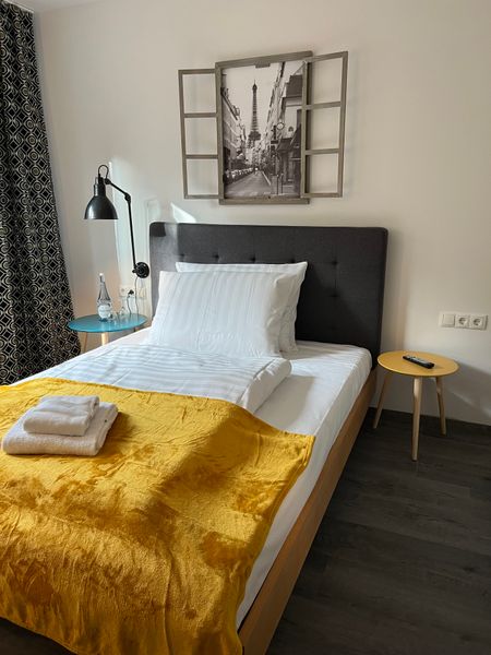 Modern | Ruhig gelegen im Erdgeschoss – City Hotel Meckenheim