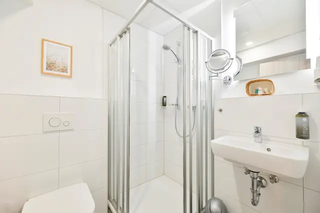 Modern Single Room — room at City Hotel Meckenheim, Meckenheim — photo 2 of 4