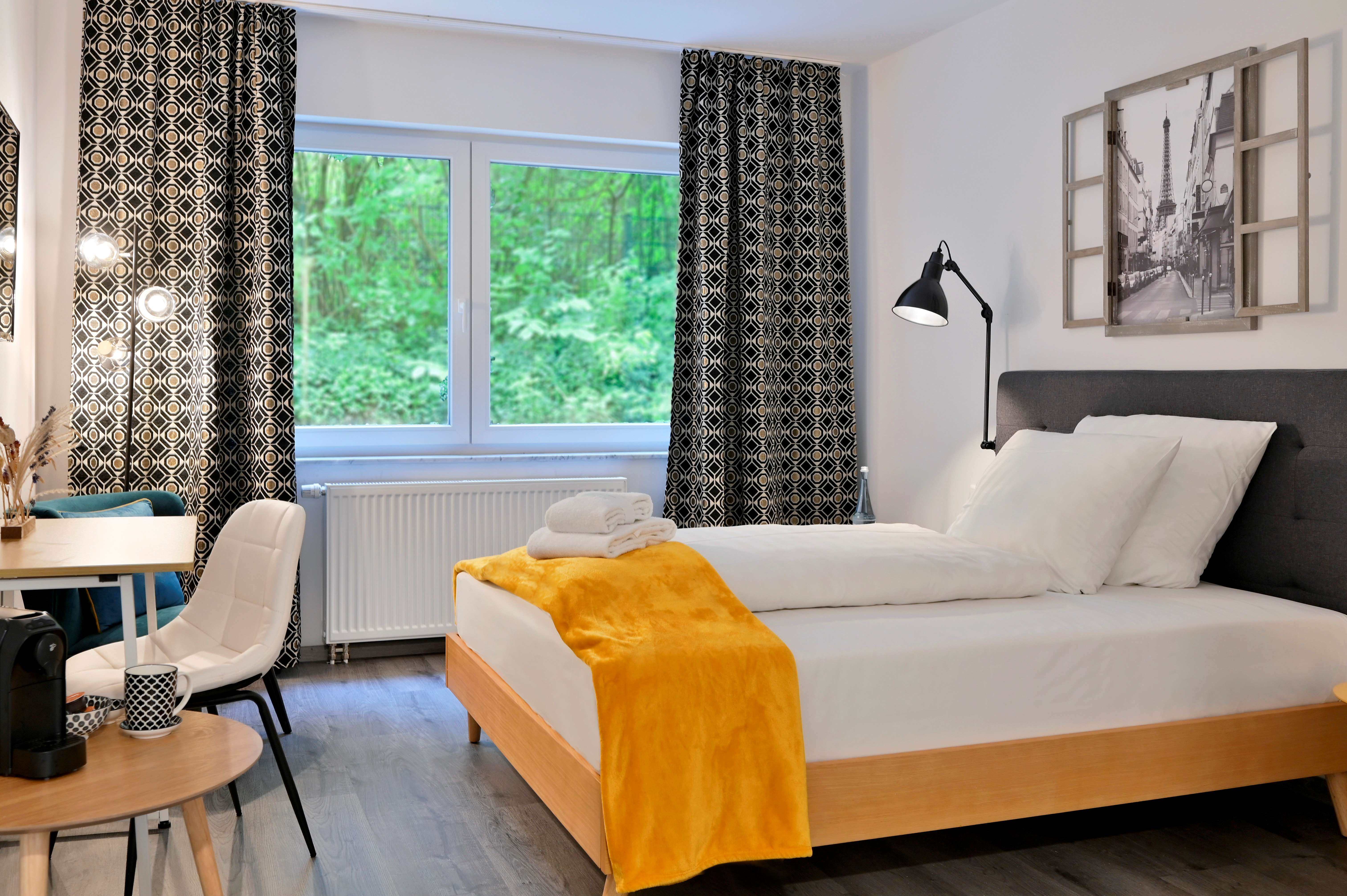 Modern Single Room — room at City Hotel Meckenheim, Meckenheim — photo 3 of 4