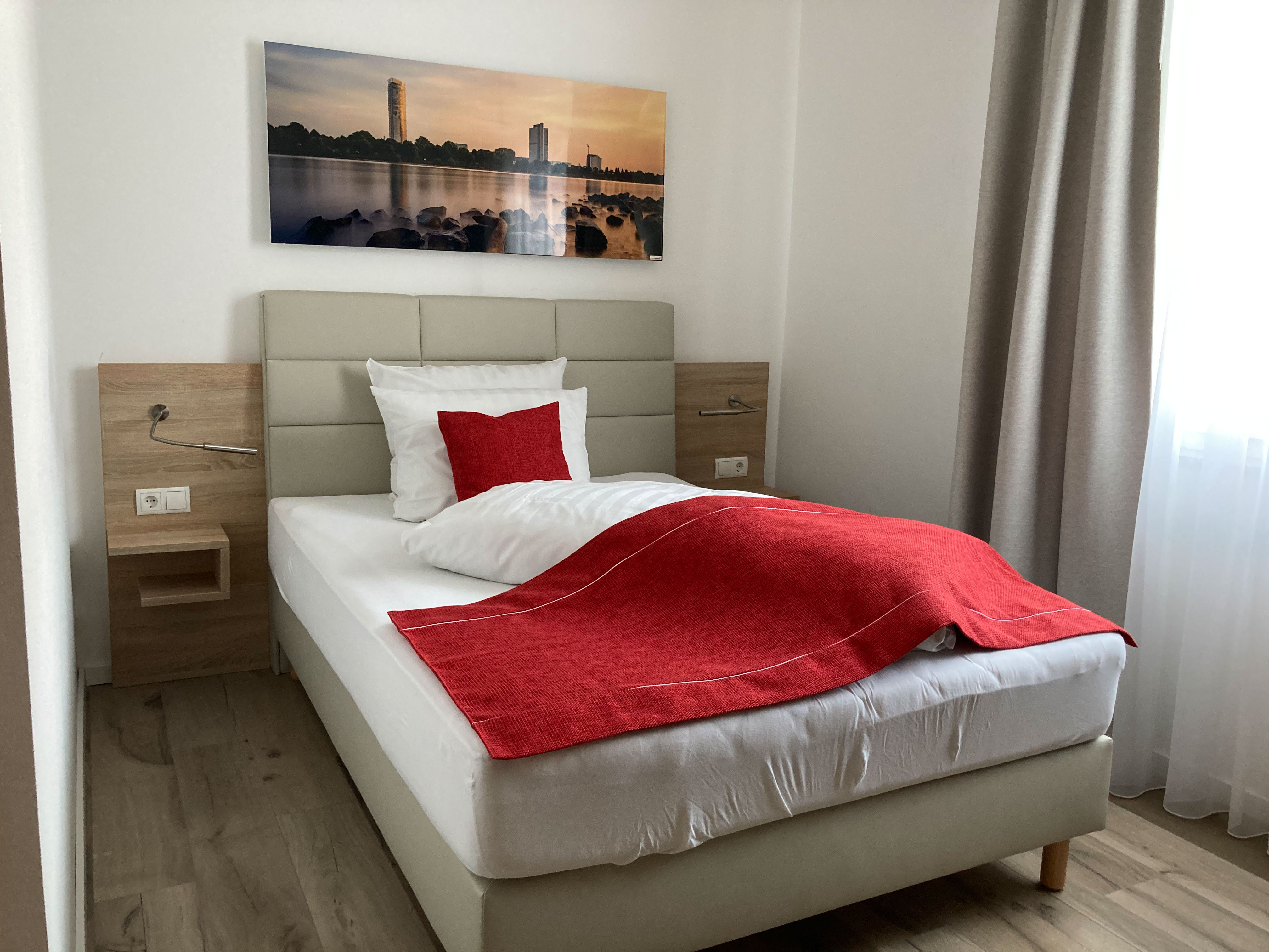 Superior | French Bed on Ground Floor – City Hotel Meckenheim