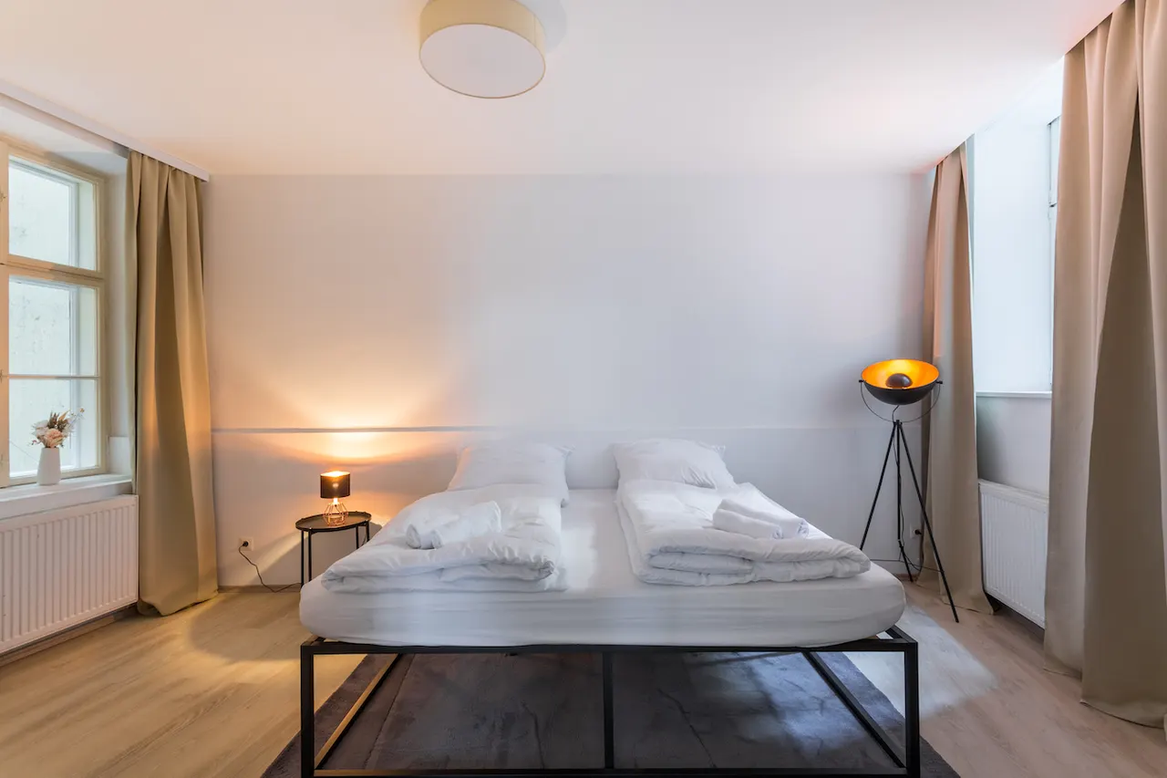 1 Bedroom | Naschmarkt | Garden view – Cityswap Austria GmbH Vienna
