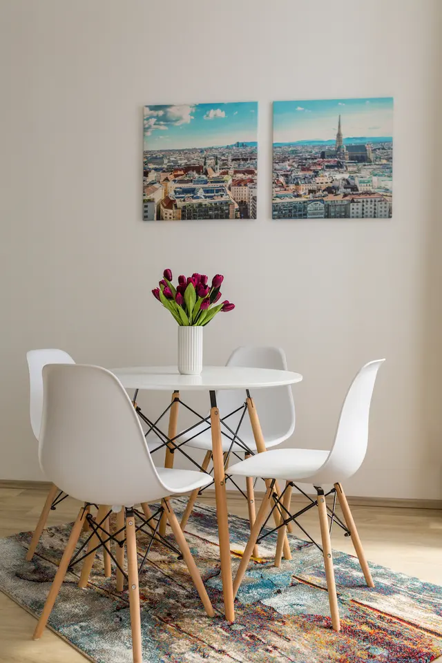 1 Bedroom | Naschmarkt | Garden view — accommodation at Cityswap Austria GmbH, Vienna — photo 5 of 12