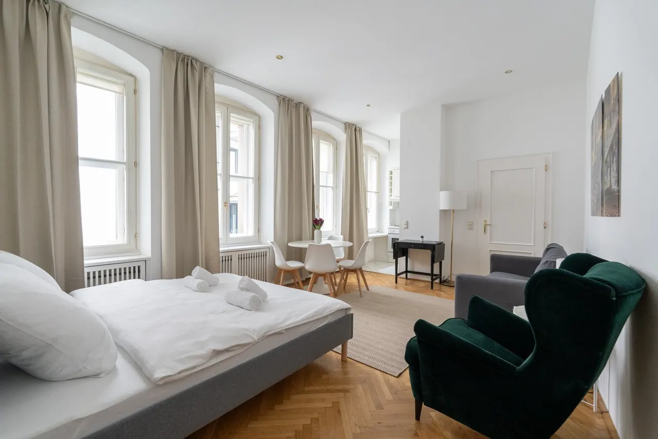 1 Bedroom | Old Town | Garden view | Apt 1A – Cityswap Austria GmbH Vienna