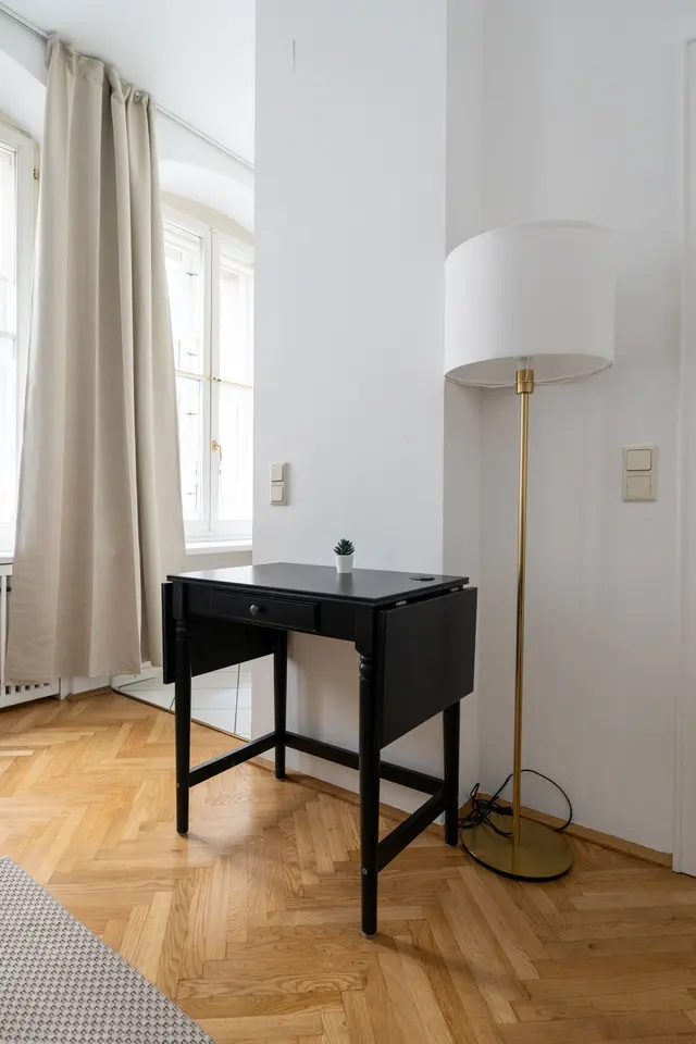 1 Bedroom | Old Town | Garden view | Apt 1A — accommodation at Cityswap Austria GmbH, Vienna — photo 11 of 22