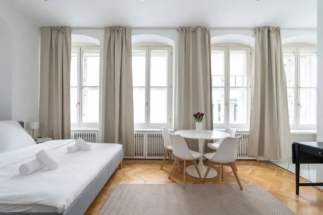 1 Bedroom | Old Town | Garden view | Apt 1A — accommodation at Cityswap Austria GmbH, Vienna — photo 2 of 22