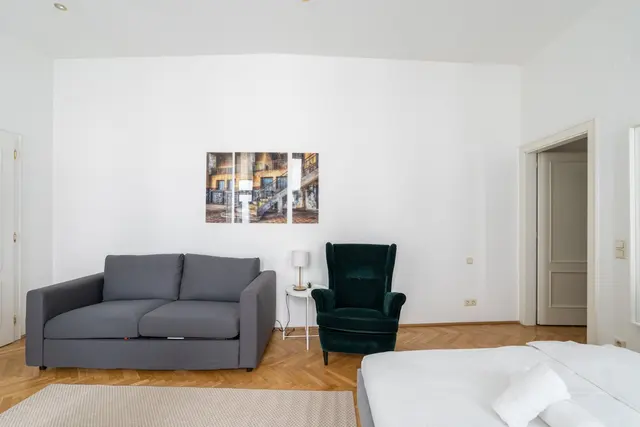 1 Bedroom | Old Town | Garden view | Apt 1A — accommodation at Cityswap Austria GmbH, Vienna — photo 7 of 22