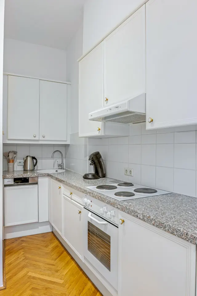 1 Bedroom | Old Town | Garden view | Top 1 — accommodation at Cityswap Austria GmbH, Vienna — photo 18 of 18