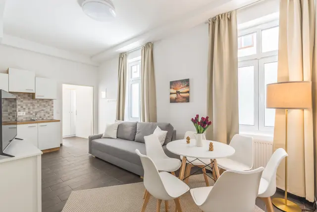 1 Bedroom | Prater Area | Garden view | Apt 3 — accommodation at Cityswap Austria GmbH, Vienna — photo 3 of 21