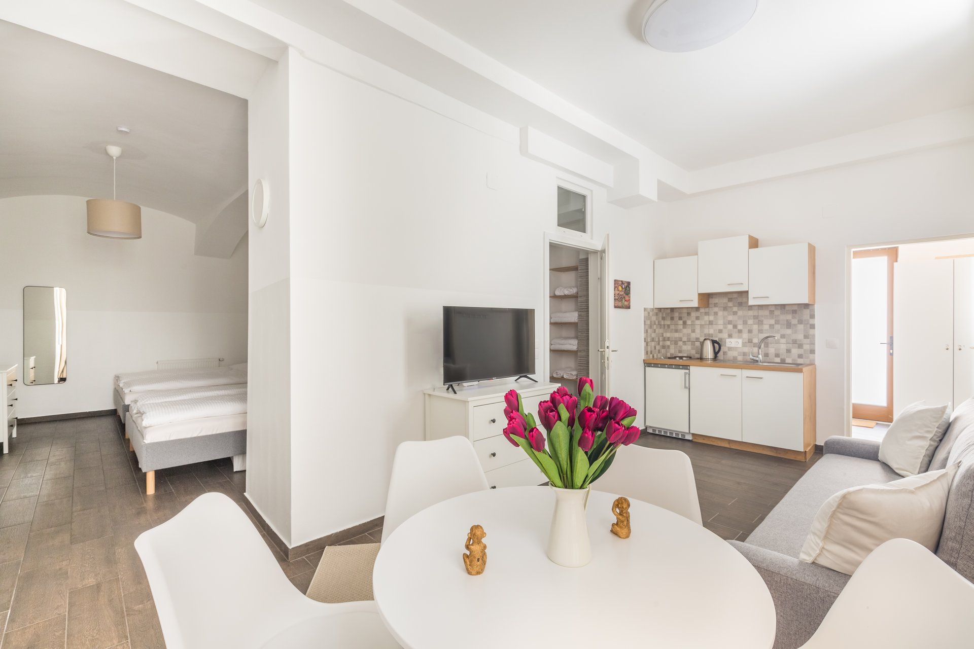 1 Bedroom | Prater Area | Garden view | Apt 3 — accommodation at Cityswap Austria GmbH, Vienna — photo 4 of 21