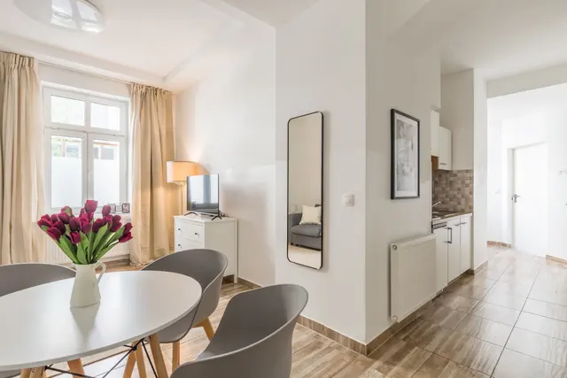 1 Bedroom | Prater Area | Garden view | Apt 4 — accommodation at Cityswap Austria GmbH, Vienna — photo 8 of 29