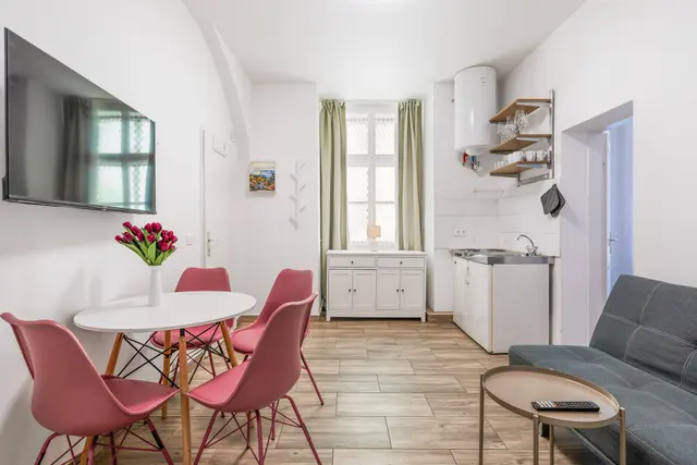 1 Bedroom | Prater Area | Garden view | Apt 5 — accommodation at Cityswap Austria GmbH, Vienna — photo 11 of 18