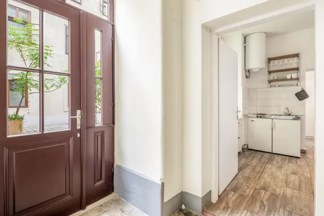 1 Bedroom | Prater Area | Garden view | Apt 5 — accommodation at Cityswap Austria GmbH, Vienna — photo 9 of 18