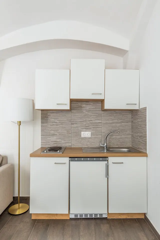 1 Bedroom | Prater Area | Garden view | Apt 1 — accommodation at Cityswap Austria GmbH, Vienna — photo 6 of 14