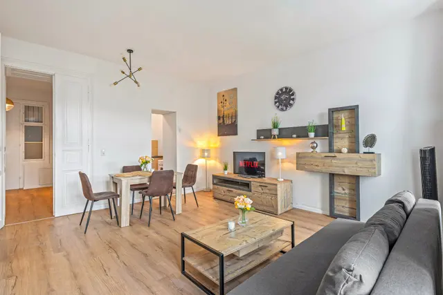1 Bedroom | University | City view — accommodation at Cityswap Austria GmbH, Vienna — photo 12 of 28