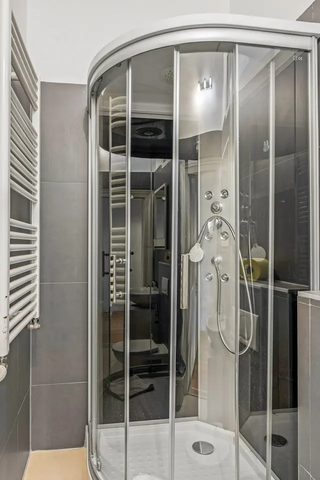 1 Bedroom | University | City view — accommodation at Cityswap Austria GmbH, Vienna — photo 16 of 28