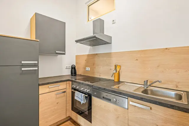 1 Bedroom | University | City view — accommodation at Cityswap Austria GmbH, Vienna — photo 9 of 28