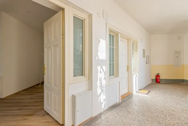 1 Bedroom | Vienna Center | City view — accommodation at Cityswap Austria GmbH, Vienna — photo 22 of 28