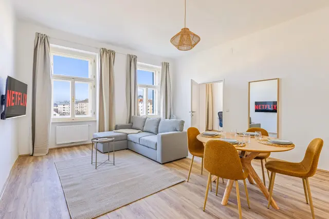 1 Bedroom | Vienna Center | City view — accommodation at Cityswap Austria GmbH, Vienna — photo 7 of 28