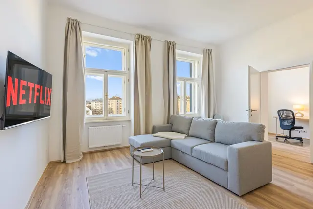 1 Bedroom | Vienna Center | City view — accommodation at Cityswap Austria GmbH, Vienna — photo 8 of 28