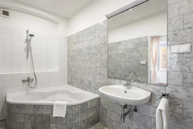 1 Bedroom | Vienna Center | Garden view — accommodation at Cityswap Austria GmbH, Vienna — photo 10 of 10