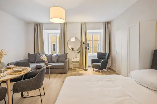 1 Bedroom | Vienna Center | Garden view — accommodation at Cityswap Austria GmbH, Vienna — photo 4 of 10
