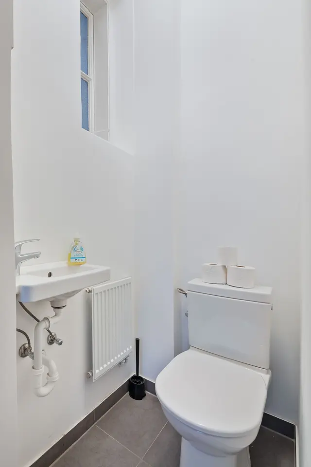2 Bedroom | Naschmarkt | Garden view | Low Floor — accommodation at Cityswap Austria GmbH, Vienna — photo 7 of 15