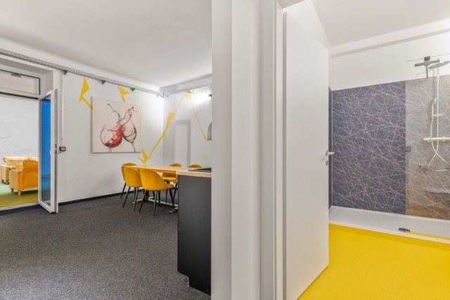 2 Bedroom | Prater Area | Covered terrace — accommodation at Cityswap Austria GmbH, Vienna — photo 6 of 12