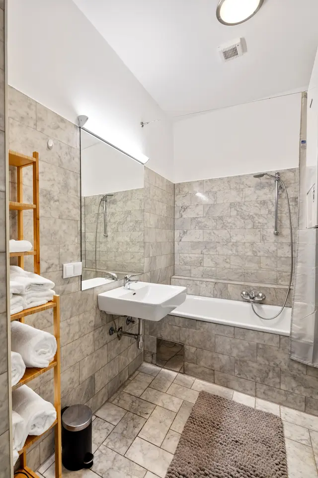 2 Bedroom | Vienna Center | Quiet — accommodation at Cityswap Austria GmbH, Vienna — photo 10 of 27