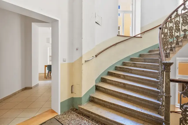 3 Bedroom | Vienna Center | Middle Floor — accommodation at Cityswap Austria GmbH, Vienna — photo 10 of 19