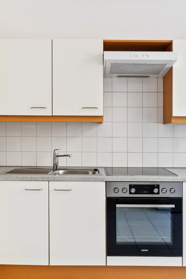 3 Bedroom | Vienna Center | Middle Floor — accommodation at Cityswap Austria GmbH, Vienna — photo 12 of 19