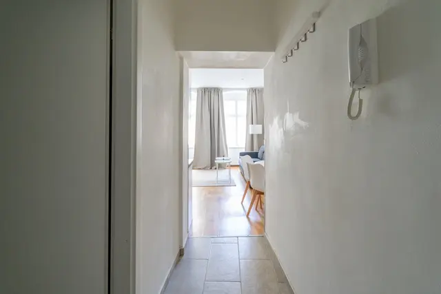 1 Bedroom | Naschmarkt | Low Floor — accommodation at Cityswap Austria GmbH, Vienna — photo 18 of 24
