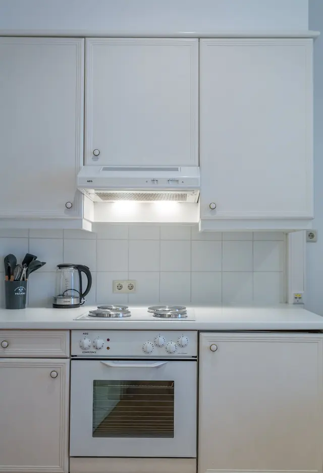 1 Bedroom | Old Town | Garden view | Top 3 — accommodation at Cityswap Austria GmbH, Vienna — photo 15 of 18