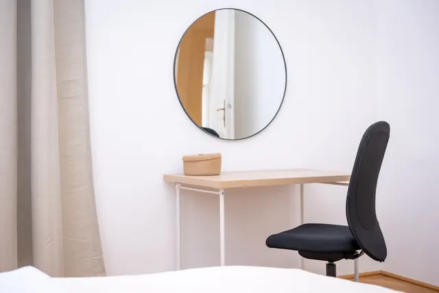 2 Bedroom | Naschmarkt | Middle Floor — accommodation at Cityswap Austria GmbH, Vienna — photo 12 of 23
