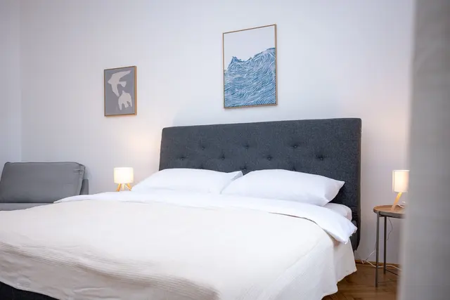 2 Bedroom | Naschmarkt | Middle Floor — accommodation at Cityswap Austria GmbH, Vienna — photo 18 of 23