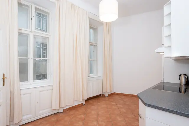 2 Bedroom | Naschmarkt | Middle Floor — accommodation at Cityswap Austria GmbH, Vienna — photo 4 of 23