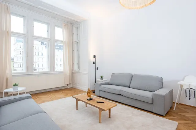 2 Bedroom | Naschmarkt | Middle Floor — accommodation at Cityswap Austria GmbH, Vienna — photo 6 of 23