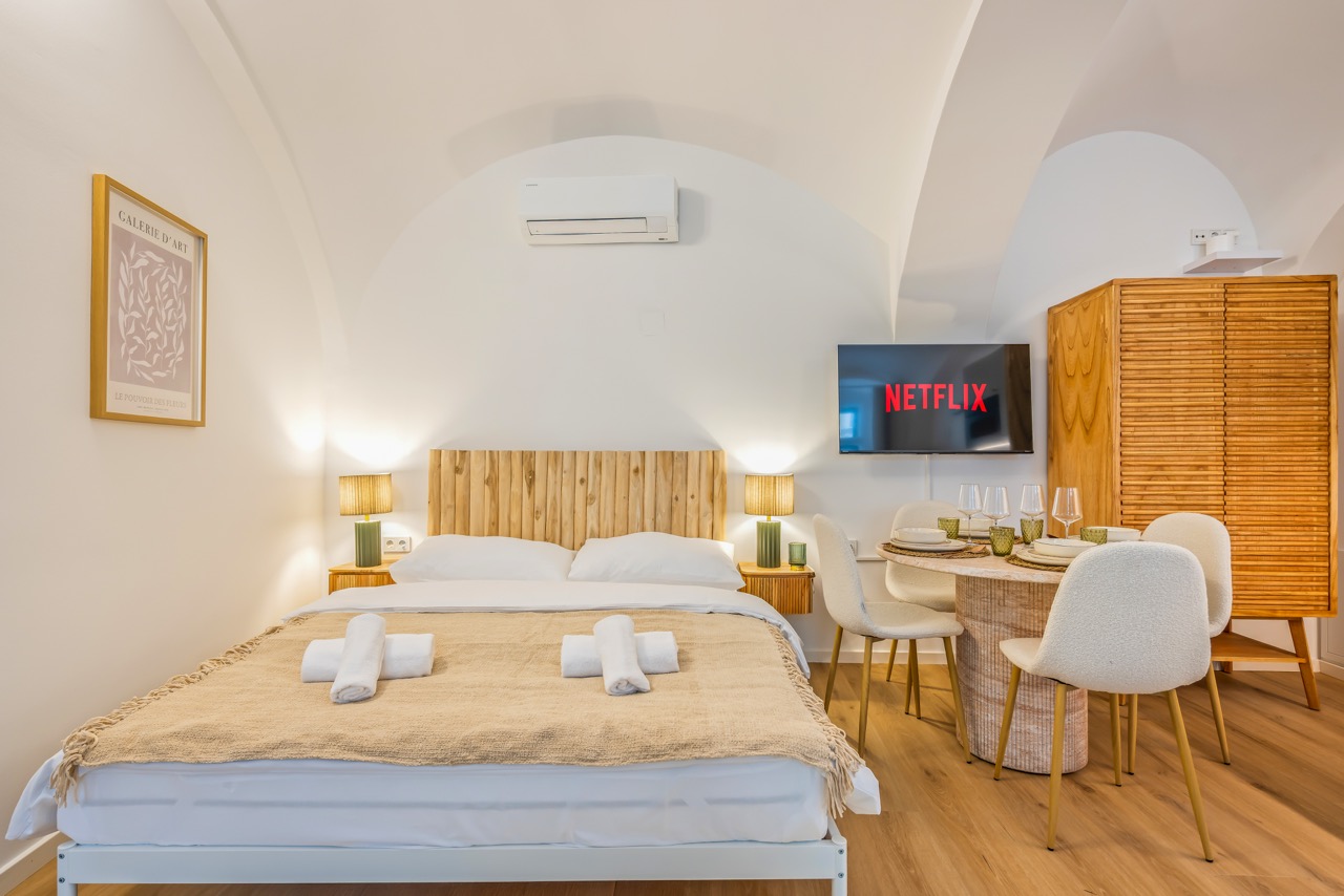 Studio | Naschmarkt | Air conditioning | Apt 38 — Cityswap Austria GmbH, Vienna (2/13)